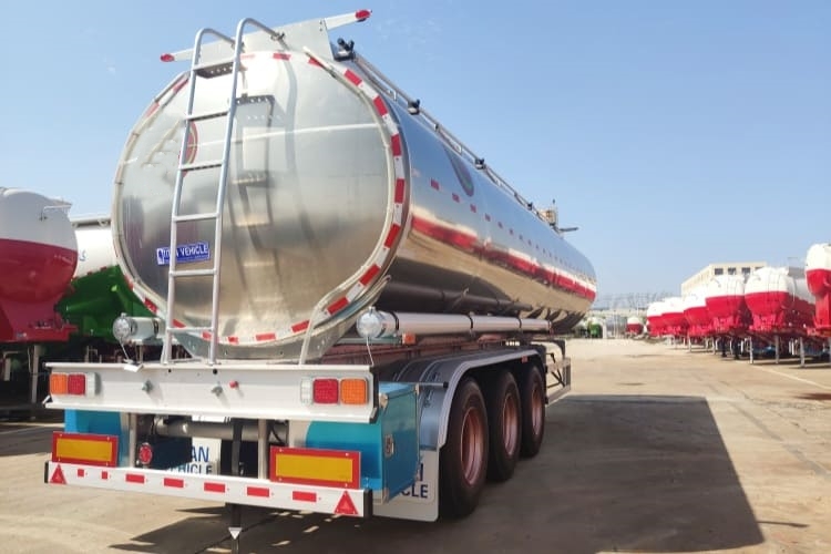 3 Axle 45000L Aluminum Tanker Trailer for Sale in Costa Rica