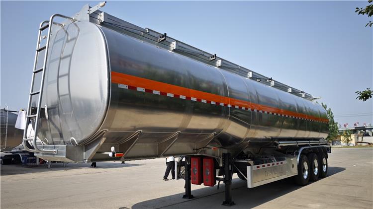 45000 Liters Aluminum Tanker Trailer for Sale In Costa Rica
