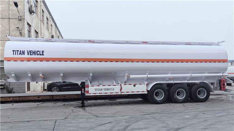 45000 Liter Fuel Tanker Trailer for Sale In Costa Rica