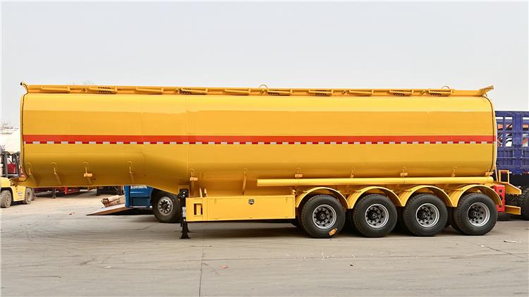4 Axle Diesel Fuel Tanker Trailer for Sale In Costa Rica