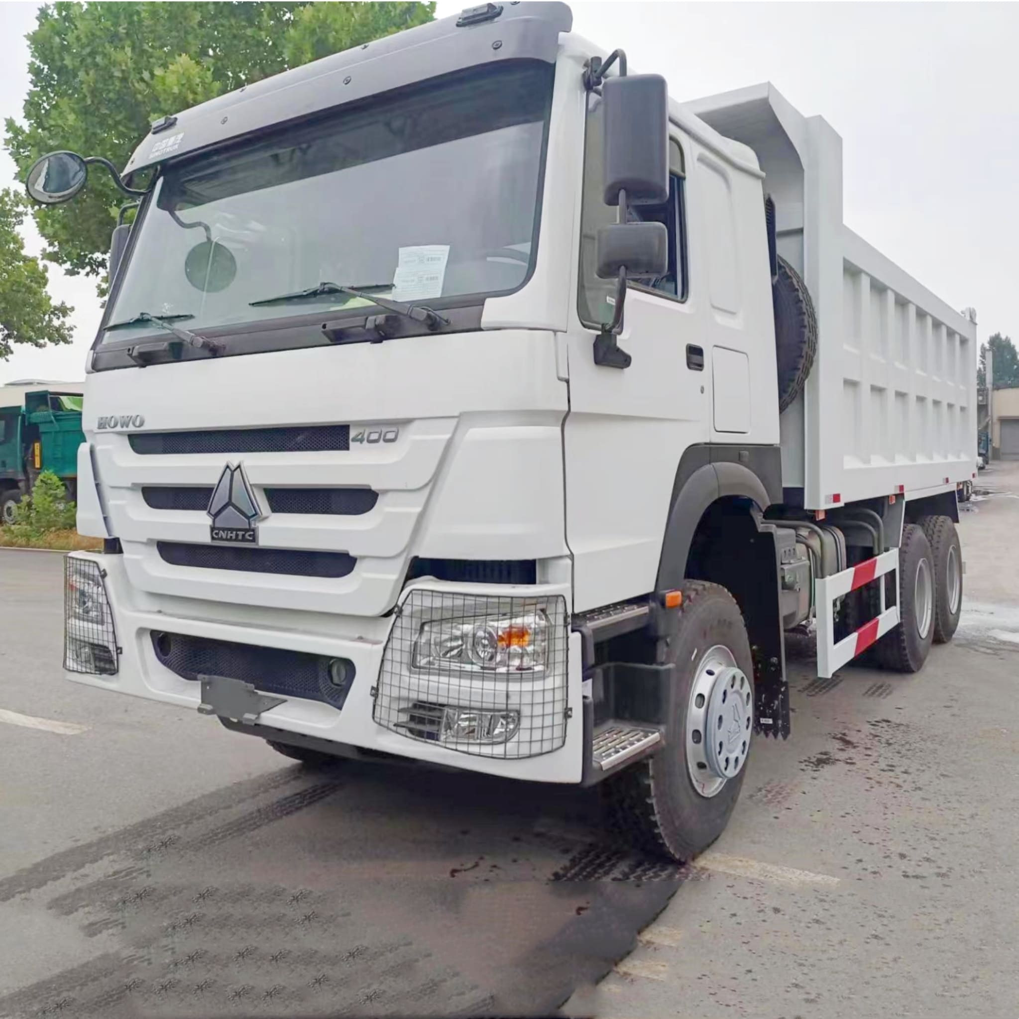 Cnhtc Howo 6x4 Dump Truck Price